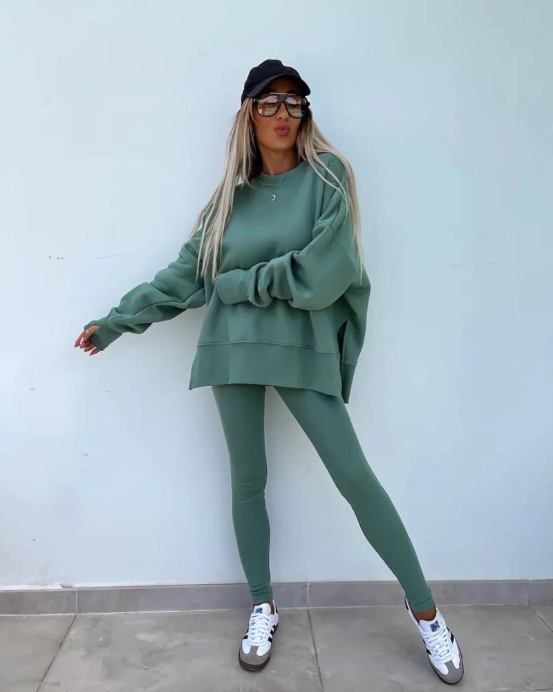 NAYA - Casual Sweatshirt & Pants Set